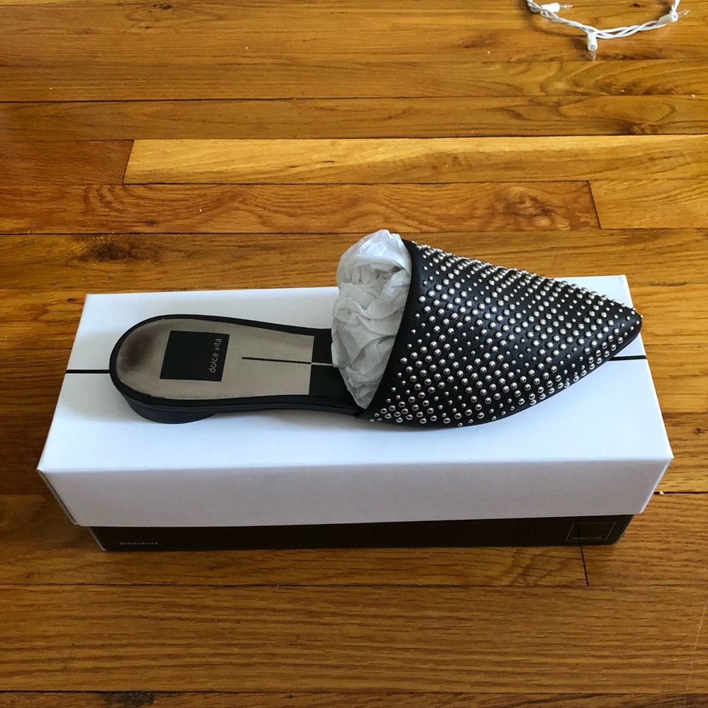 LAST ONE NWT Dolce Vita Black Leather Mule - Picture 2 of 7